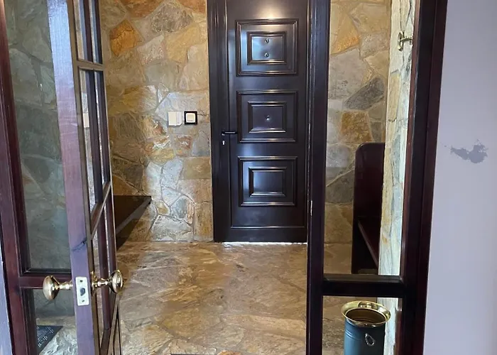 Prau Del Urogallo 펜션